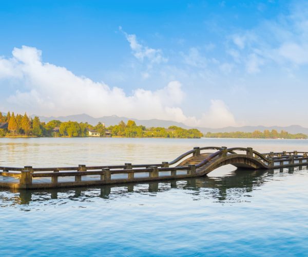tower-scenery-sights-pagoda-cruise